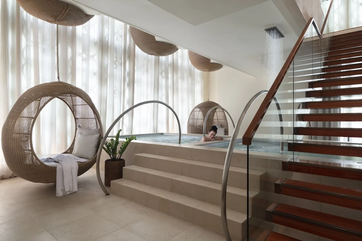 Bangkok LIFE Longevity & Biohacking Hub