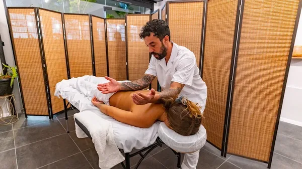 ICE HEALING CENTER