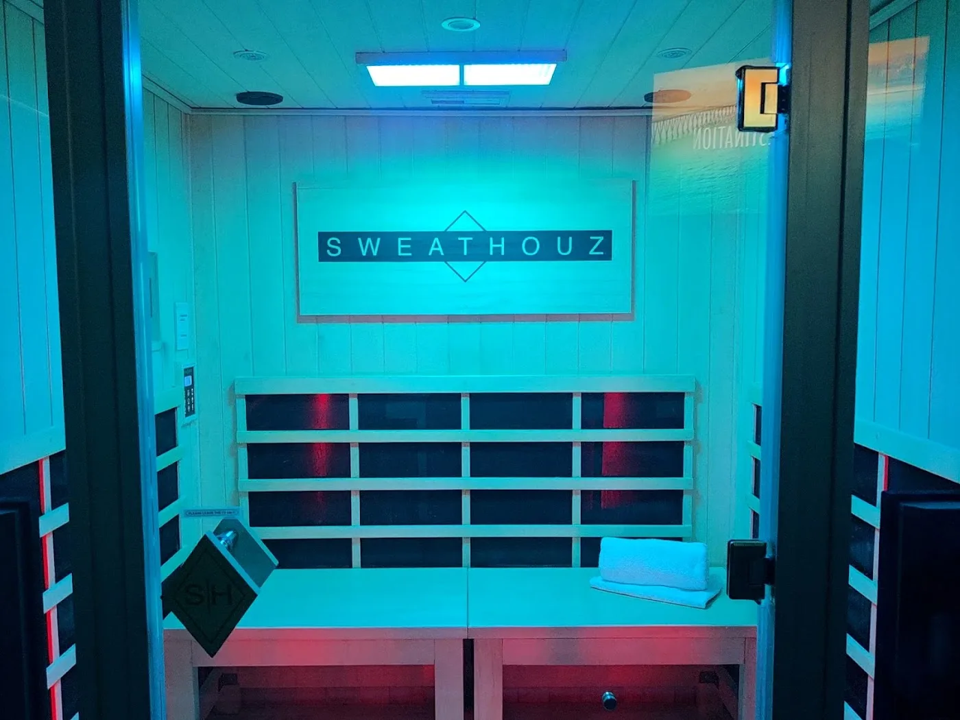 SWTHZ Preston Royal